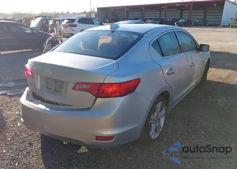 2014 Acura Ilx 2.0L z USA, uszkodzony, nr VIN 19VDE1F31EE005449